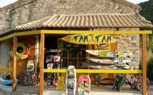 Rejoindre Tam Tam Surfshop à Bonifacio